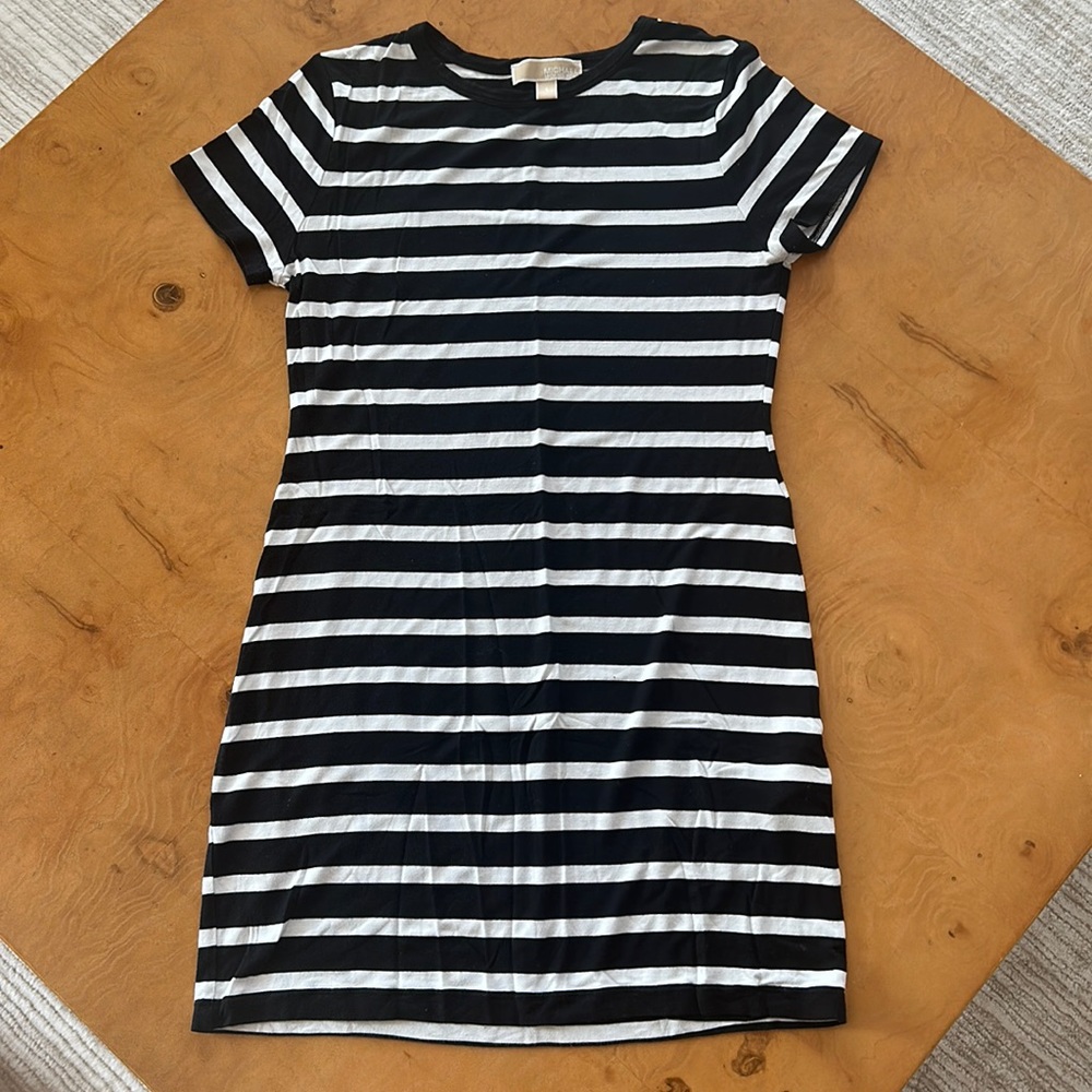Michael Michael Kors T-shirt dress – size small